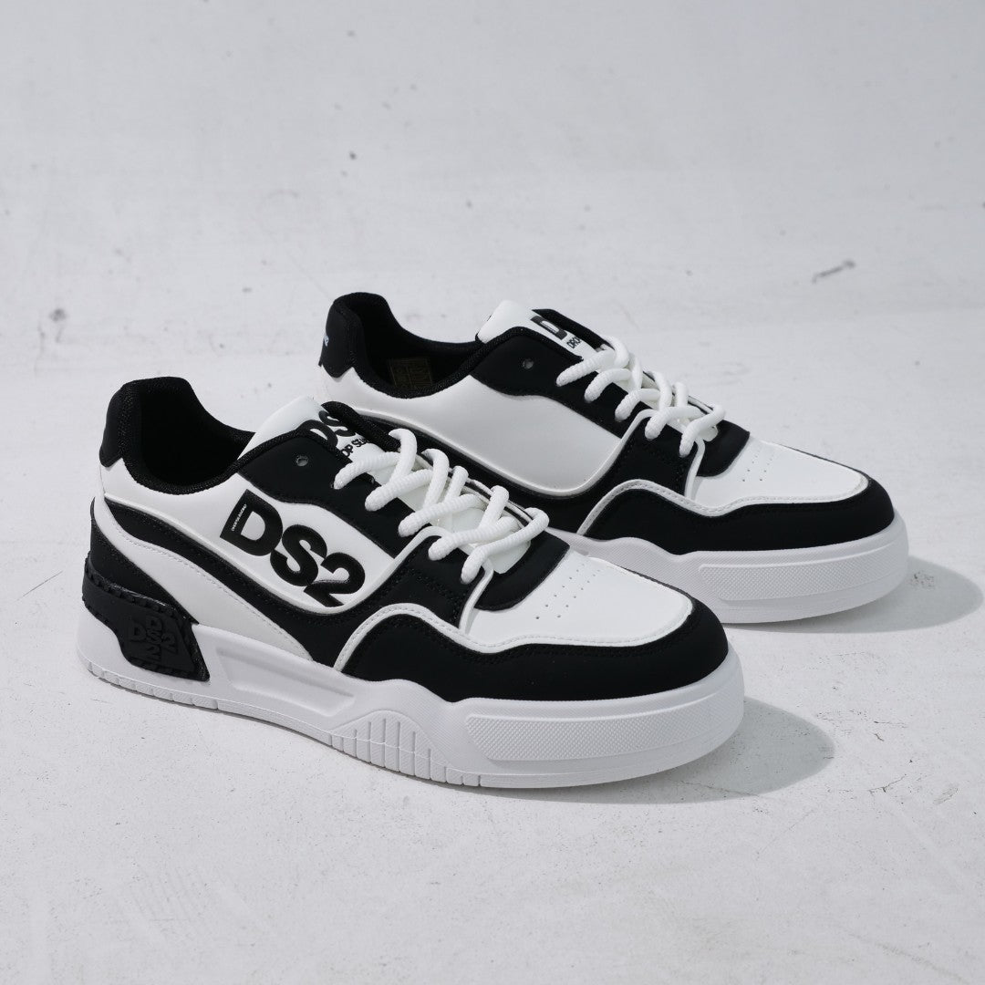 ds2 sneaker logo in rilievo