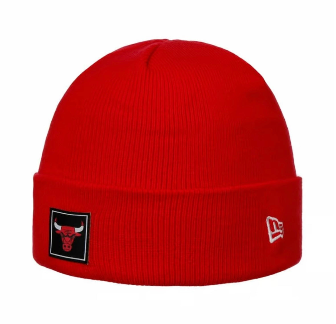New era team cuff beanie chicago bulls