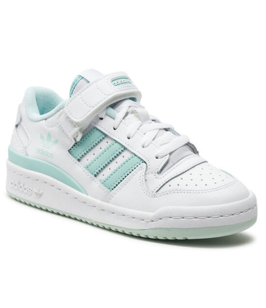 Adidas forum low
