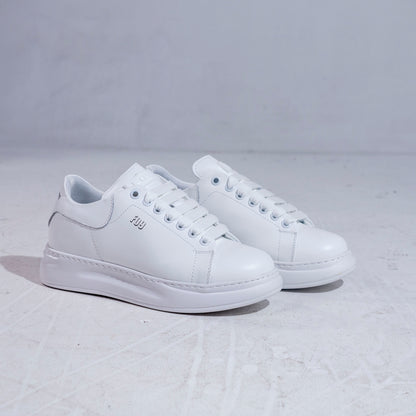 F09 600 light bianco