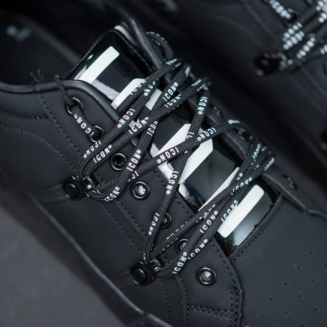 Icon sneakers