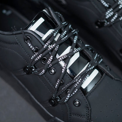 Icon sneakers