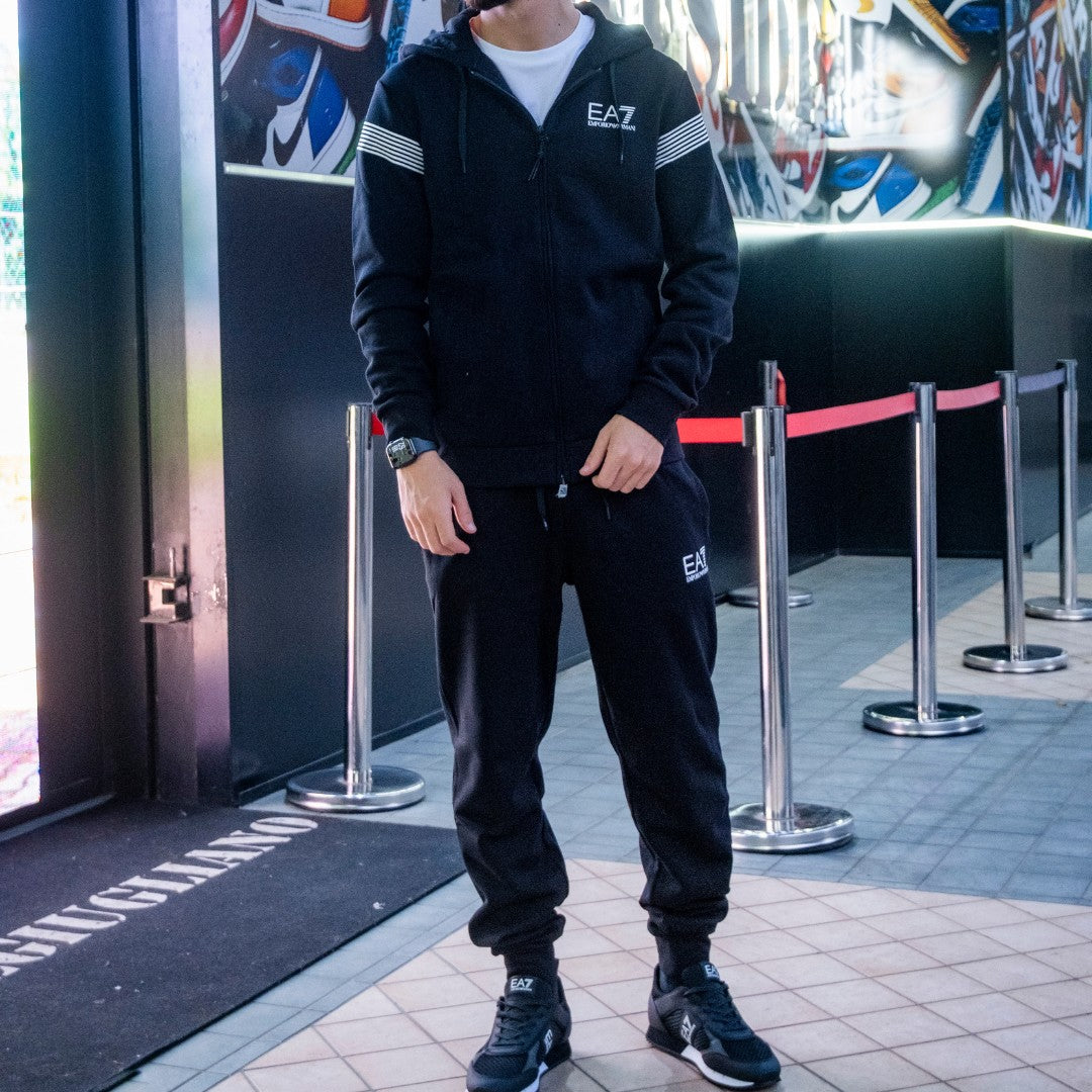 EA7 TRACKSUIT